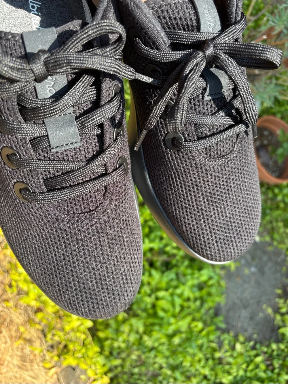 allbirds tree Runner, Men's size 10 Runner Sneakers - Black, new condition